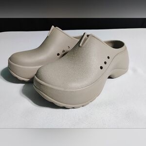 And Other Stories Beige "Isolde" Rubber Clog Shoes Women's Sz 8